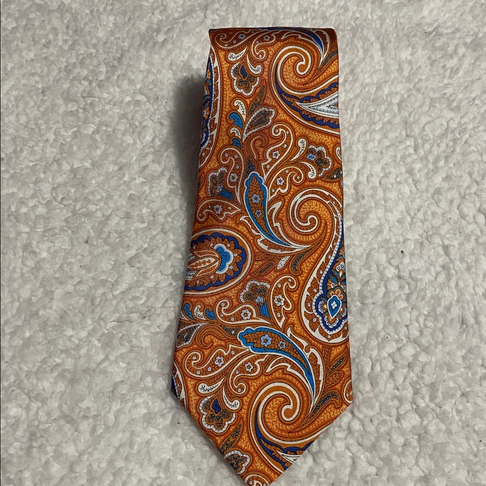 Dockers Mens neck tie NWOT 100% silk